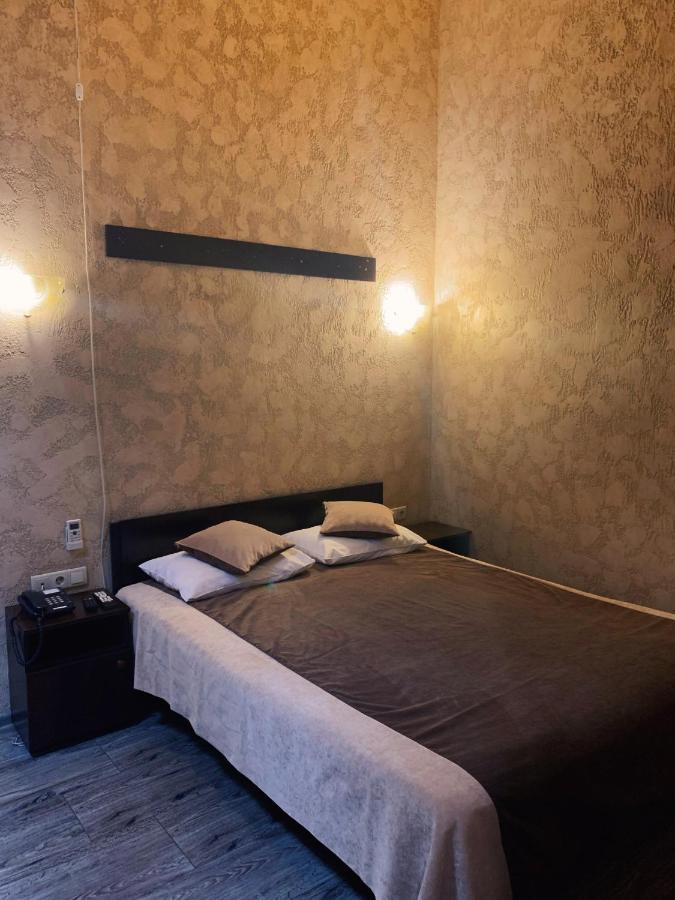 Hotel Fortuna 利沃夫 外观 照片