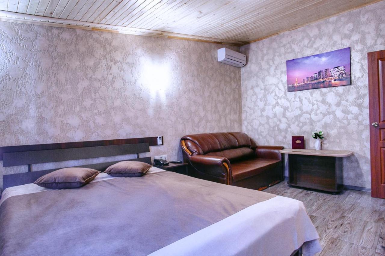 Hotel Fortuna 利沃夫 外观 照片