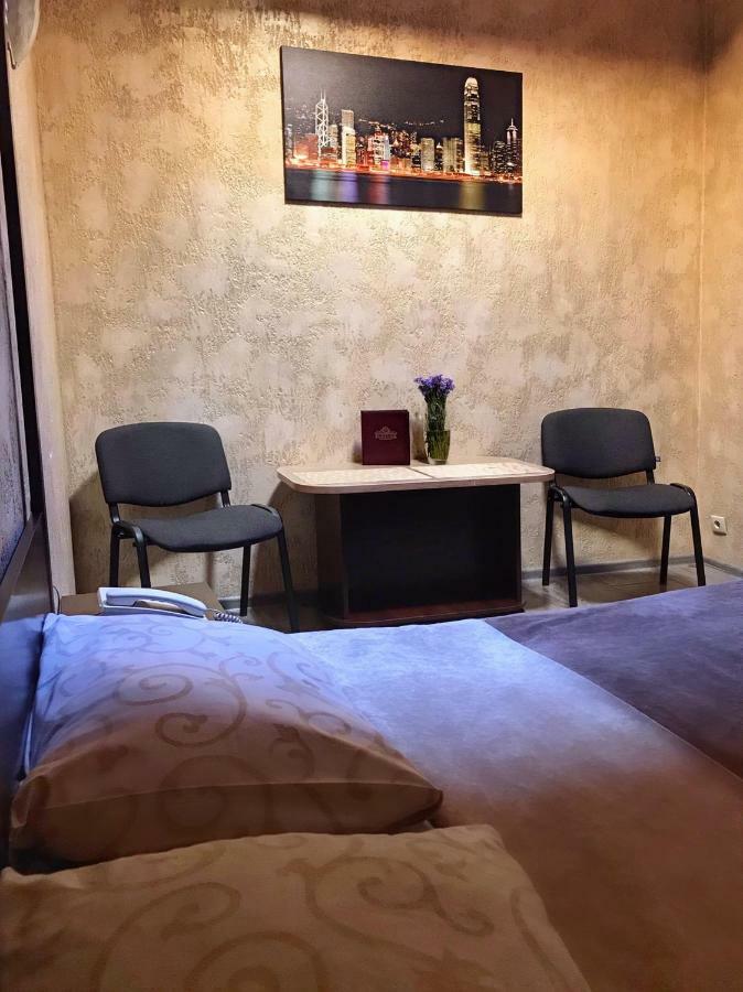 Hotel Fortuna 利沃夫 外观 照片